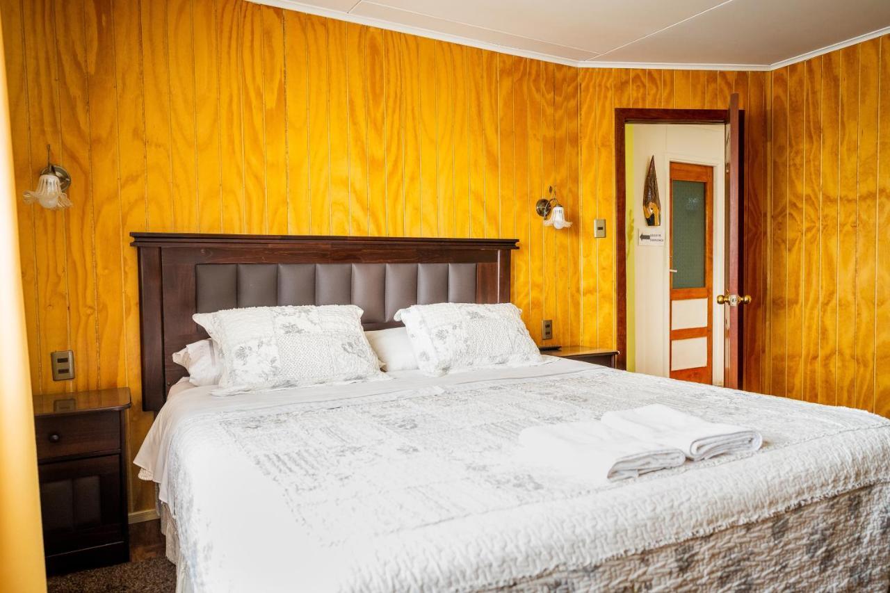 Casa Lucy Bed and Breakfast Puerto Natales Eksteriør billede