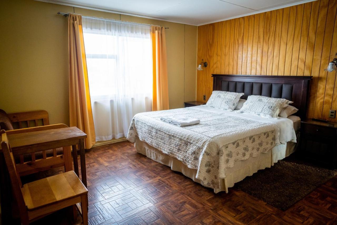 Casa Lucy Bed and Breakfast Puerto Natales Eksteriør billede