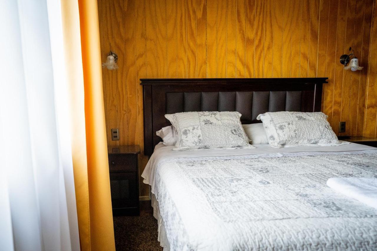 Casa Lucy Bed and Breakfast Puerto Natales Eksteriør billede