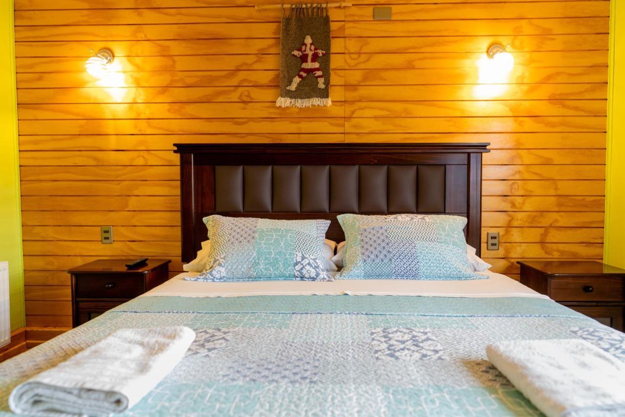 Casa Lucy Bed and Breakfast Puerto Natales Eksteriør billede